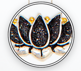 Lotus Textured Black Necklace